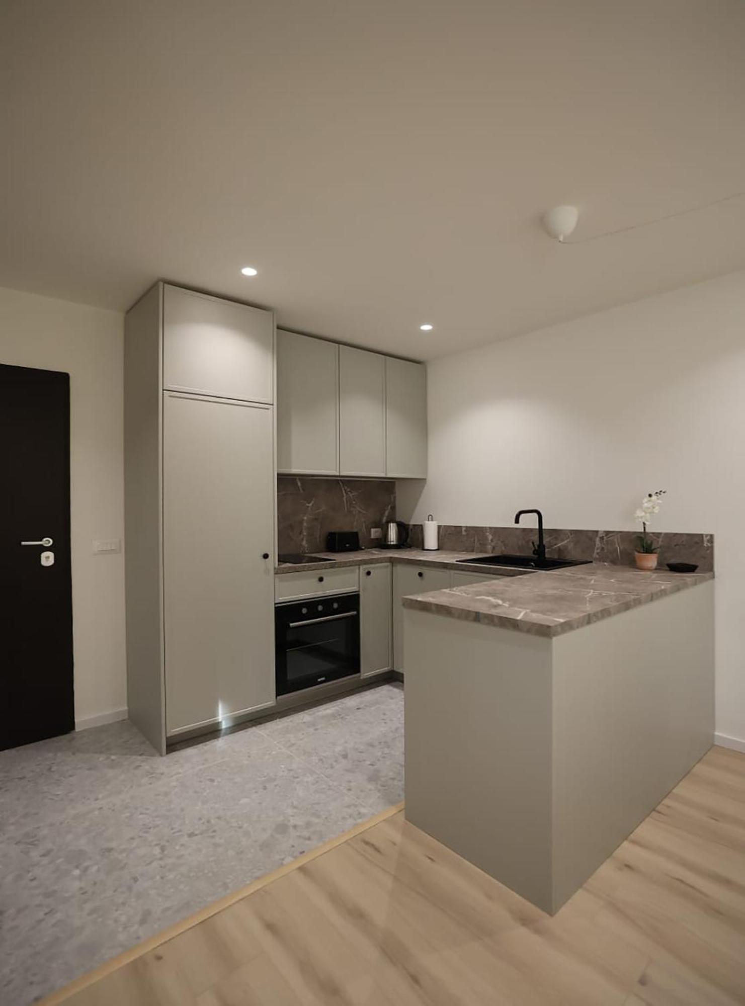 Arkle Apartment 4 Tirana Kültér fotó