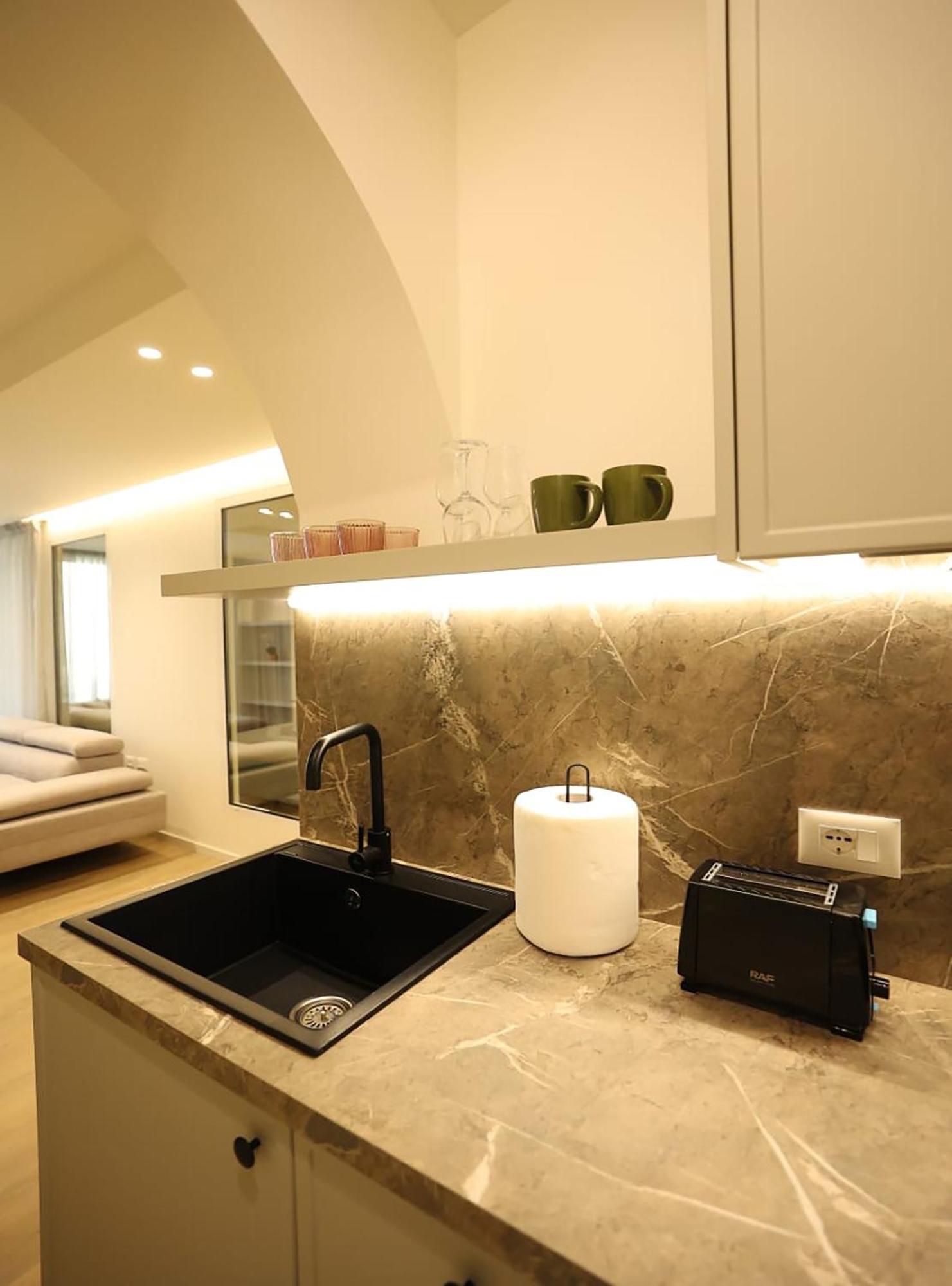 Arkle Apartment 4 Tirana Kültér fotó